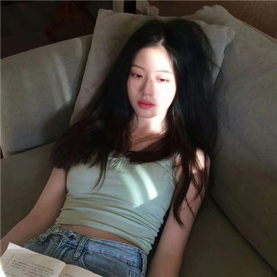 沙漠中的少年
